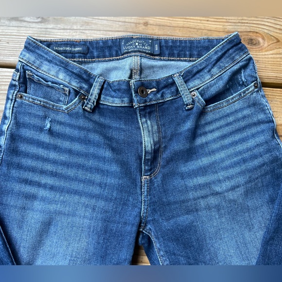 Lucky Brand Dark Blue Sasha Super Skinny Jeans - size 8/29 women’s - Picture 8 of 11